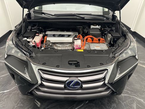 Used 2015 Lexus NX 300h AWD image 30