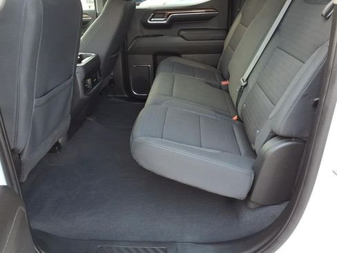 Used 2022 Chevrolet Silverado 1500 RST w/ Convenience Package II AWD/4WD image 19