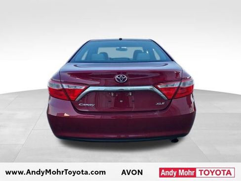 Used 2017 Toyota Camry XLE image 5