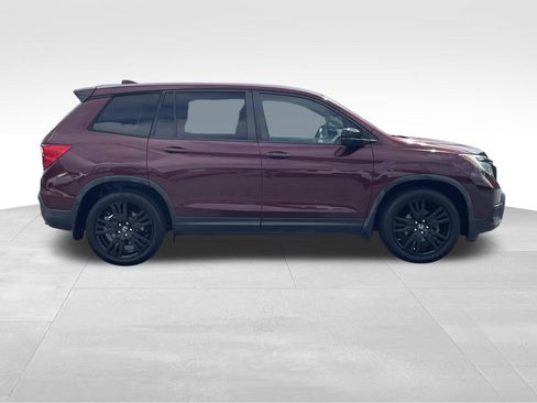 Used 2019 Honda Passport Sport image 2