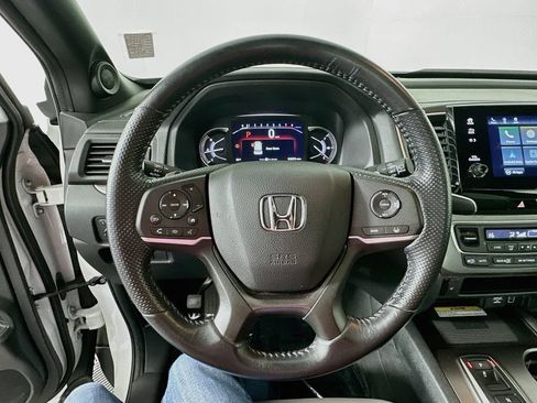 Used 2023 Honda Passport EX-L image 12