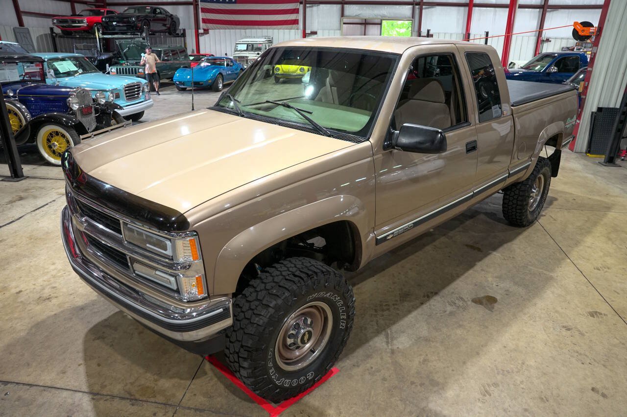 Used 1996 Chevrolet Silverado 2500 4x4 Extended Cab image 15