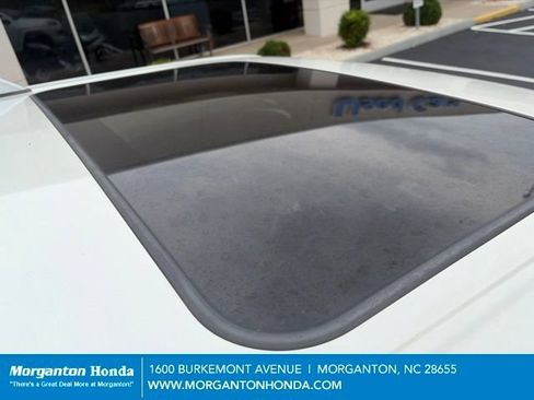 Used 2022 Toyota 4Runner Limited AWD/4WD image 11