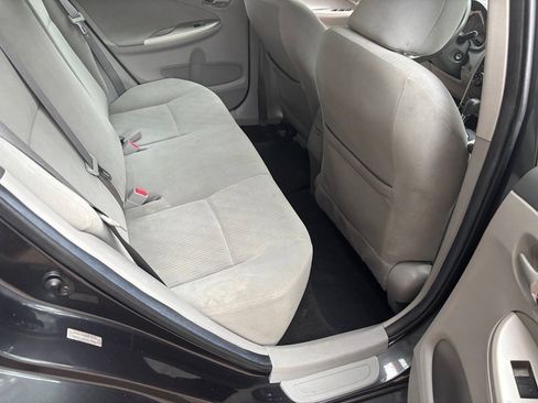 Used 2010 Toyota Corolla LE FWD image 22