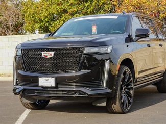 Certified 2024 Cadillac Escalade ESV Sport Platinum video 2