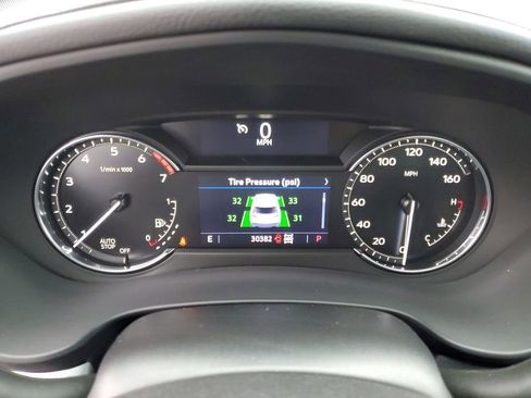 Used 2022 Cadillac XT4 Premium Luxury w/ Enhanced Visibility Package image 12