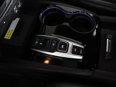 Used 2019 Honda Pilot Touring image 59