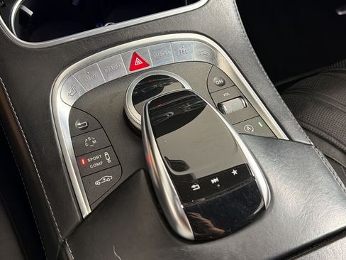 Used 2017 Mercedes-Benz S 63 AMG 4MATIC Cabriolet image 17