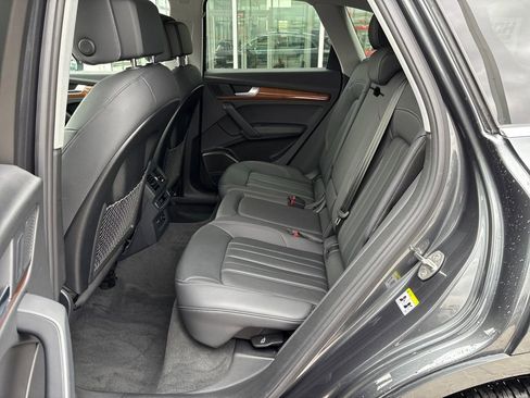 Used 2023 Audi Q5 2.0T Premium Plus w/ Premium Plus Package image 24
