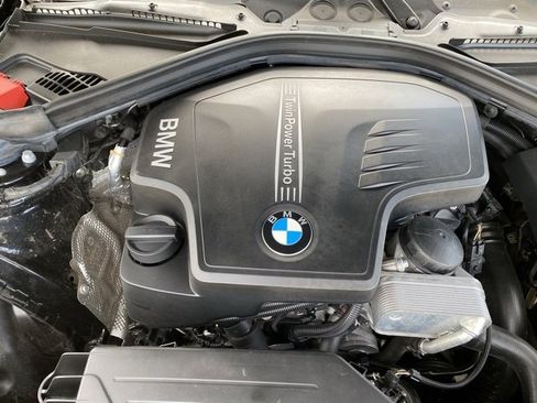 Used 2018 BMW 320i xDrive Sedan image 24