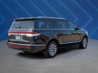 Used 2024 Lincoln Navigator L 4WD video 3