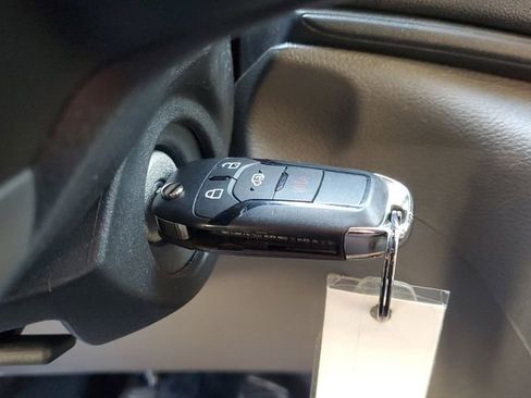 Used 2024 Ford Transit 350 XLT image 30