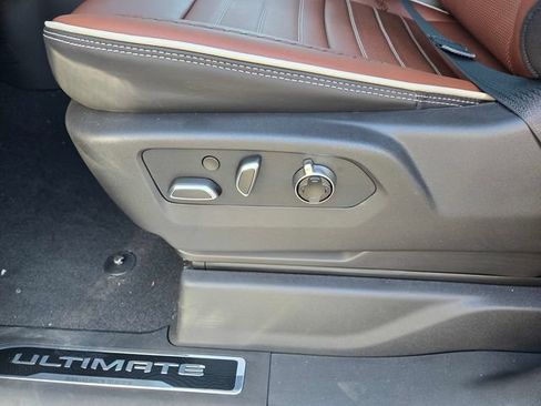 New 2026 GMC Sierra 2500 Denali Ultimate AWD/4WD image 9