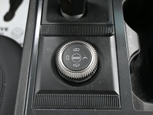 Used 2025 GMC Hummer EV 3X AWD/4WD image 21