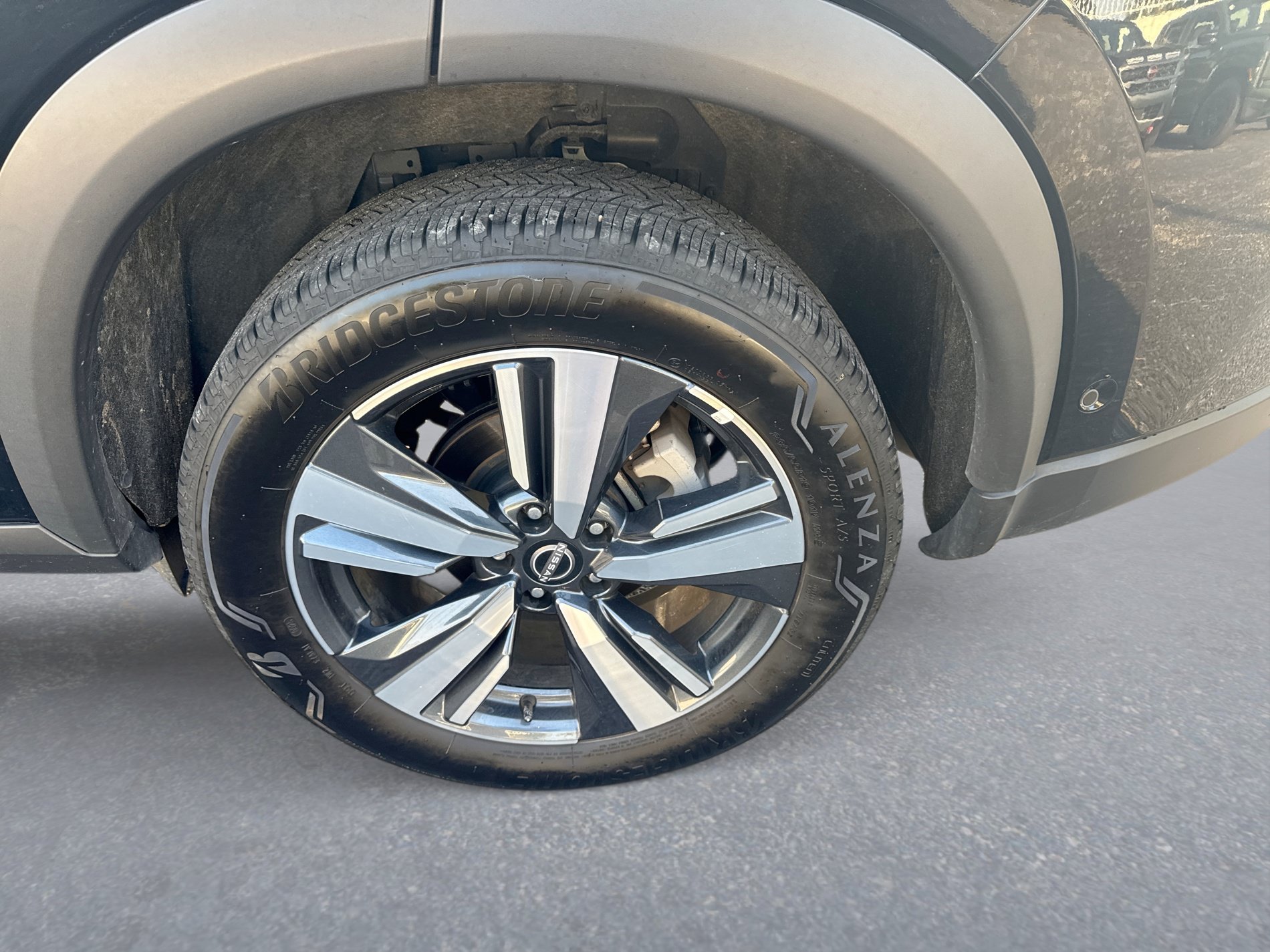 Used 2026 Nissan Rogue SL FWD image 11