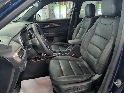 Used 2023 Chevrolet TrailBlazer ACTIV w/ Sun and Liftgate Package AWD/4WD image 7