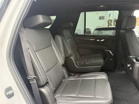 Used 2021 GMC Yukon Denali w/ Denali Premium Package AWD/4WD image 33
