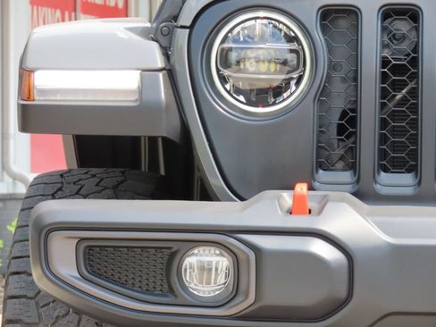 Used 2022 Jeep Gladiator Mojave w/ LED Lighting Group AWD/4WD image 7