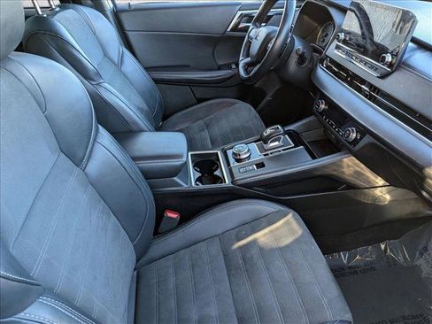 Used 2024 Mitsubishi Outlander SE image 19