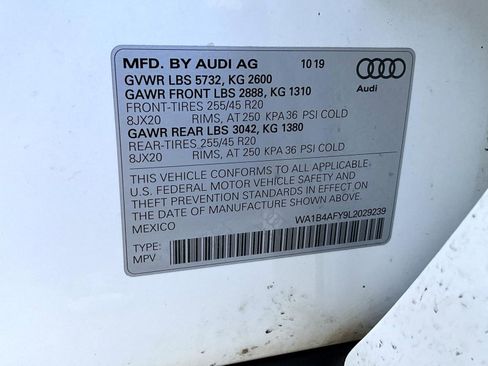 Used 2020 Audi SQ5 Premium Plus AWD/4WD image 25