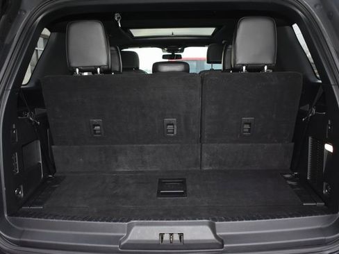 Used 2021 Ford Expedition Limited image 47