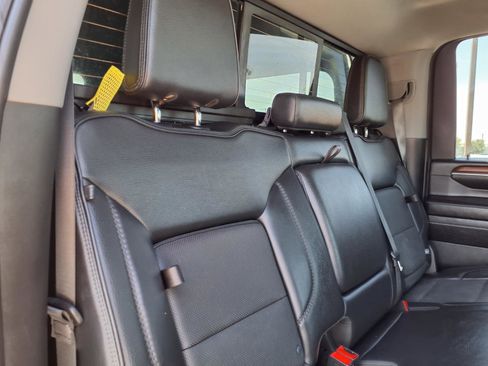 Used 2024 GMC Sierra 2500 Denali w/ Denali Reserve Package AWD/4WD image 15