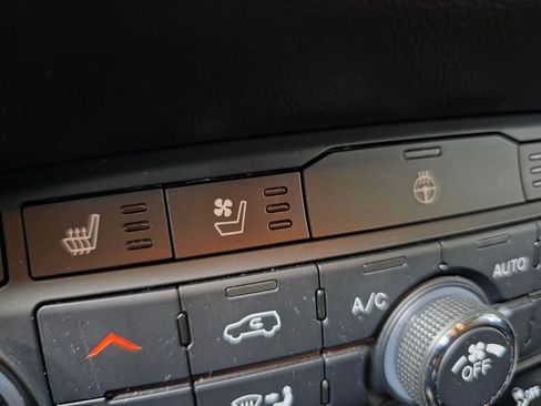 Used 2023 Dodge Durango GT AWD/4WD image 18