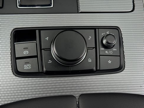 Used 2024 MAZDA CX-90 Plug-In Hybrid w/ Preferred AWD/4WD image 30