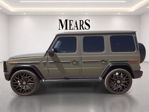 Used 2023 Mercedes-Benz G 550 image 2