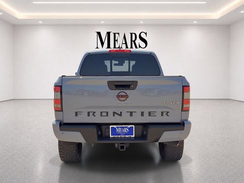 Used 2022 Nissan Frontier Pro-X RWD image 4
