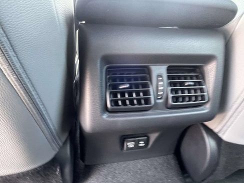 Used 2026 Toyota Camry SE w/ Convenience Package FWD image 11