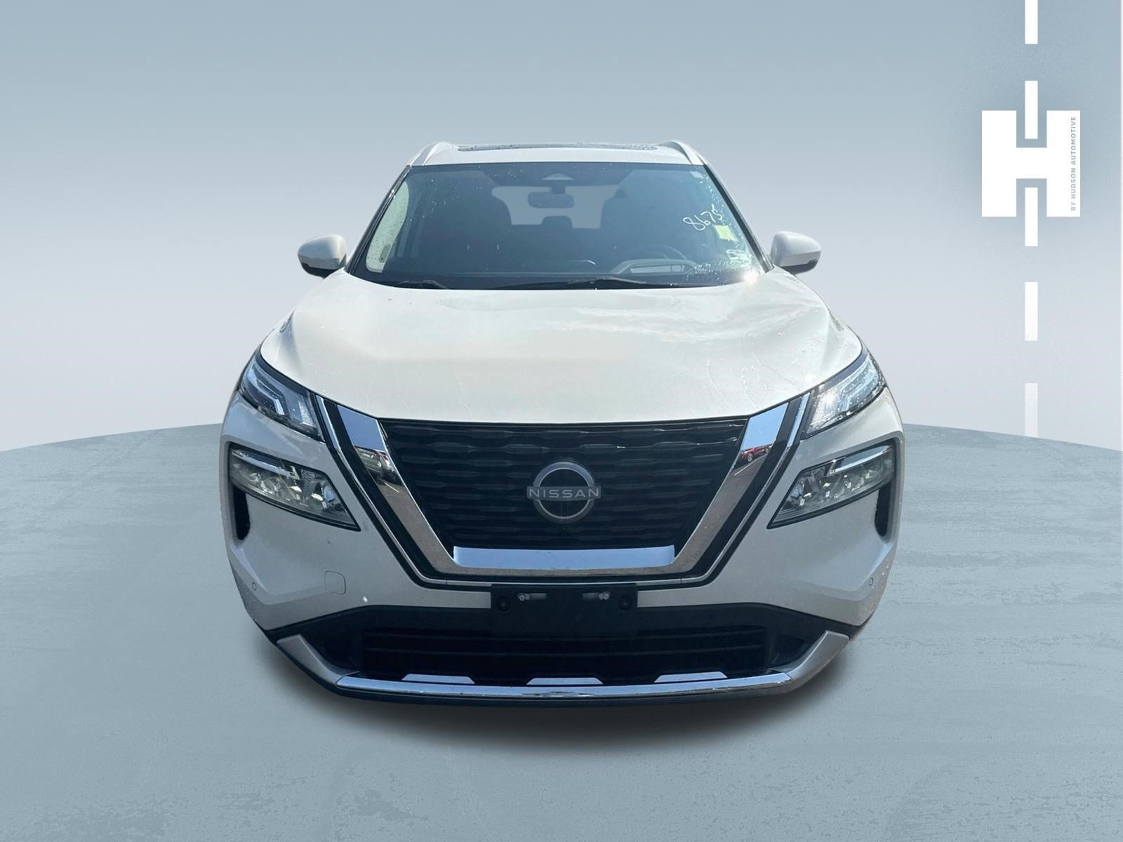 Used 2023 Nissan Rogue Platinum w/ Platinum Premium Package AWD/4WD image 2