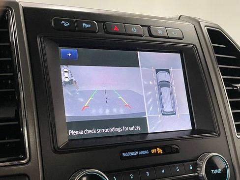 Used 2020 Ford Expedition XLT w/ Equipment Group 202A image 18