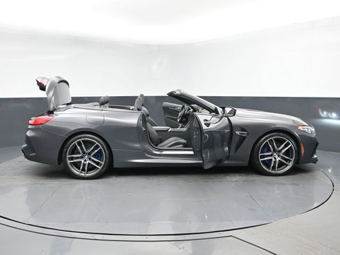 Used 2020 BMW M8 Convertible w/ Driving Assistance Package AWD/4WD image 26