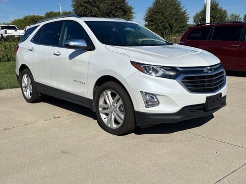 Used 2020 Chevrolet Equinox Premier AWD/4WD image 5
