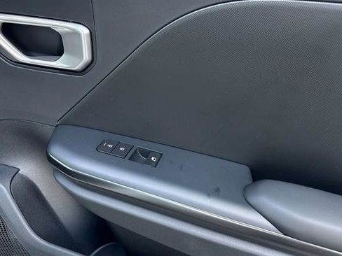 New 2026 Kia K4 LXS image 17