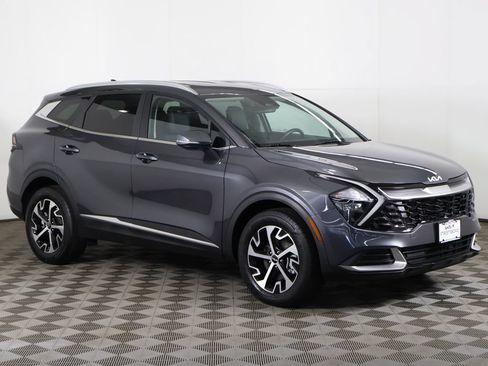 Used 2023 Kia Sportage EX AWD/4WD image 2