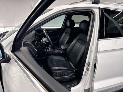 Used 2018 Audi Q5 2.0T Premium Plus w/ Premium Plus Package AWD/4WD image 26