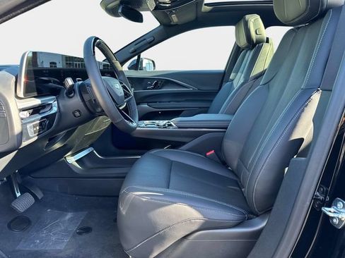 New 2026 Cadillac Lyriq Sport AWD/4WD image 17