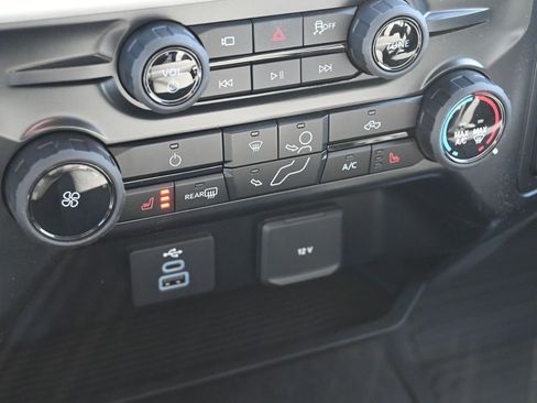 New 2026 Ford F350 XLT w/ XLT Premium Package image 27