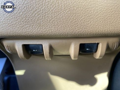 Used 2011 Jeep Wrangler Unlimited Sahara image 19