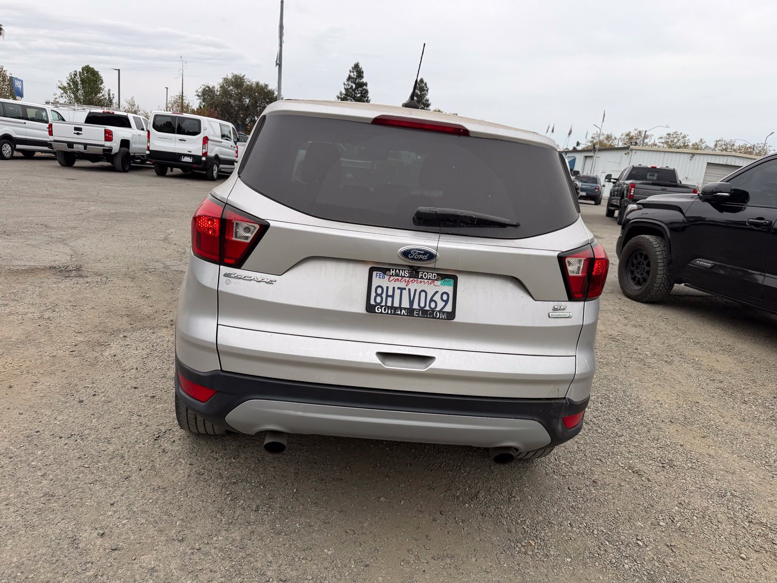 Used 2019 Ford Escape SE FWD image 4