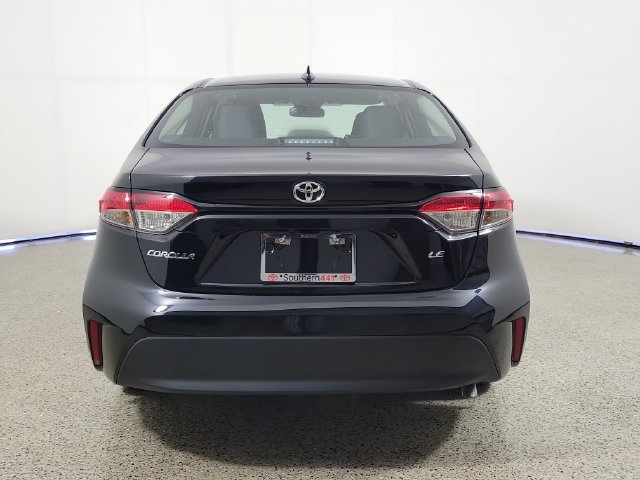 Used 2026 Toyota Corolla LE FWD image 6
