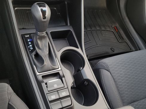 Used 2019 Hyundai Tucson Sport w/ Cargo Package FWD image 14