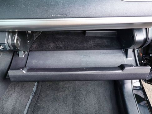 Used 2014 Toyota Camry SE w/ Moonroof Package FWD image 29