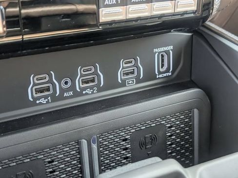 New 2026 RAM 3500 Limited AWD/4WD image 20