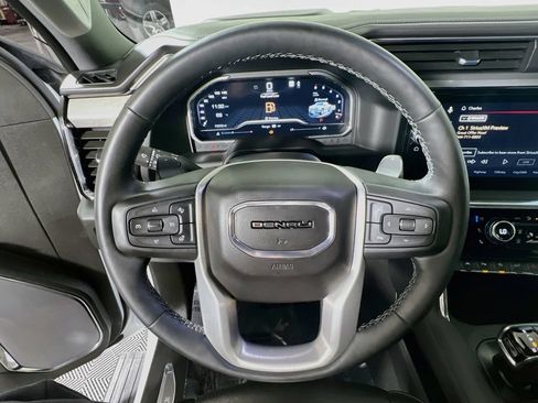 Used 2023 GMC Sierra 1500 Denali w/ Denali Reserve Package AWD/4WD image 10