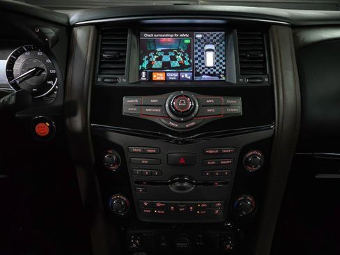 Used 2020 Nissan Armada Platinum w/ Platinum Reserve Package image 32