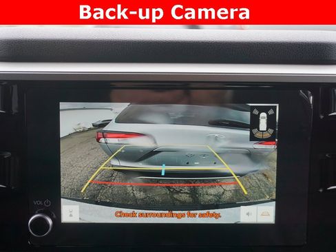 Used 2025 Toyota Tundra SR5 image 9