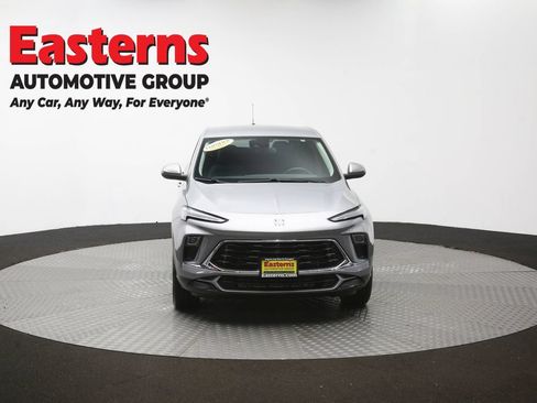 Used 2024 Buick Encore GX Preferred FWD image 49
